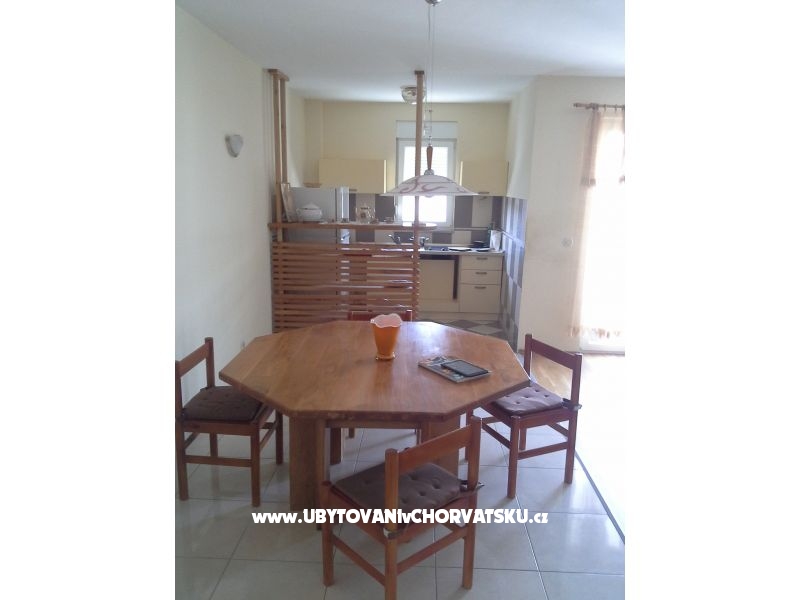 Apartmány Kastel Stari – ubytování Kaštela, Chorvatsko – foto 3