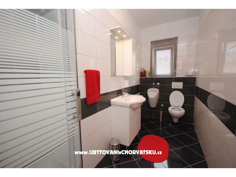 Deluxe Ferienwohnungen Red Sunset – Ferienwohnung Kastela, Kroatien – Foto 5