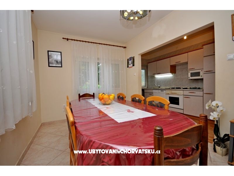 Ferienwohnungen Sun and Sea – Ferienwohnung Kastela, Kroatien – Foto 10