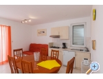 Apartmaji Hia Valentin - Katela Hrvaka