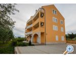 Apartmaji Hia Valentin - Katela Hrvaka