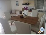 Apartmaji Hia Valentin - Katela Hrvaka