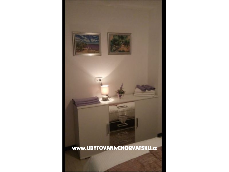 Deluxe Apartment Nika  – Ferienwohnung Kastela, Kroatien – Foto 13