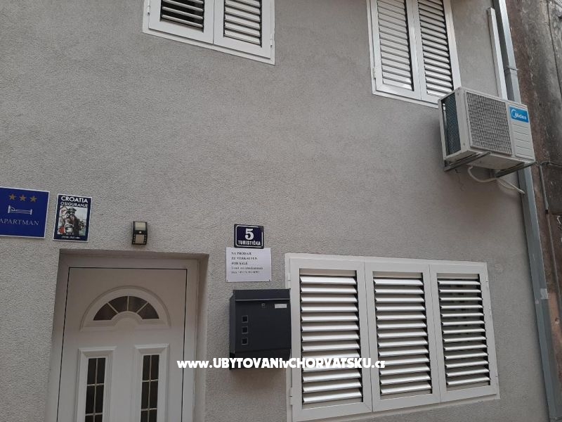 Holiday Home Sara- Kastel Stafilic – Ferienwohnung Kastela, Kroatien – Foto 3