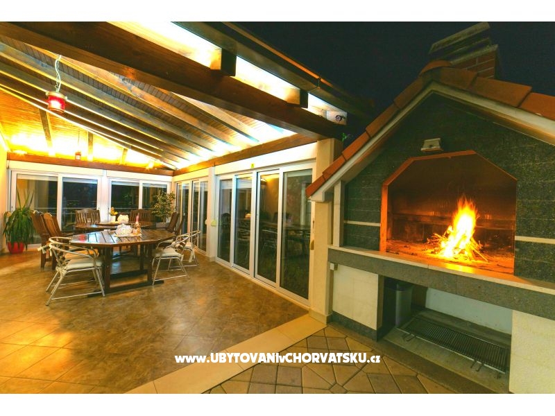 Miraholiday Haus – Ferienwohnung Kastela, Kroatien – Foto 17