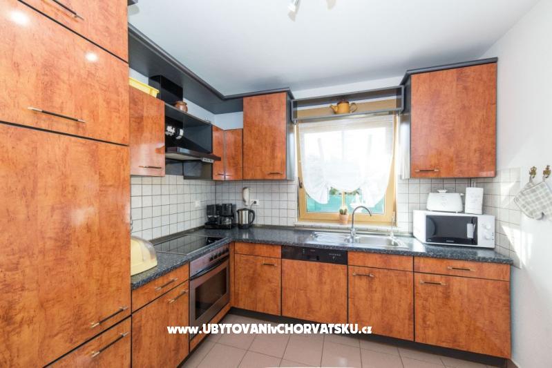 Miraholiday Haus – Ferienwohnung Kastela, Kroatien – Foto 4