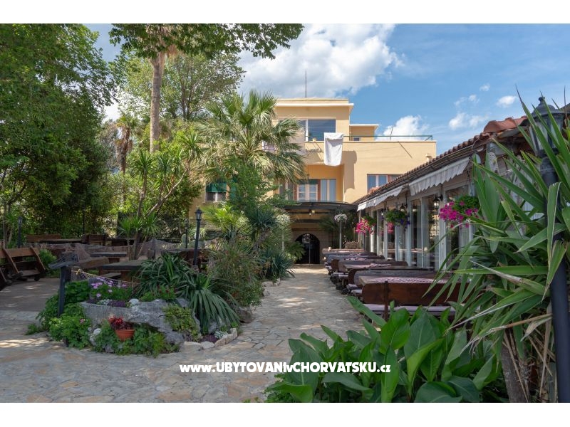 Villa Ferienwohnungen Julca – Ferienwohnung Kastela, Kroatien – Foto 1