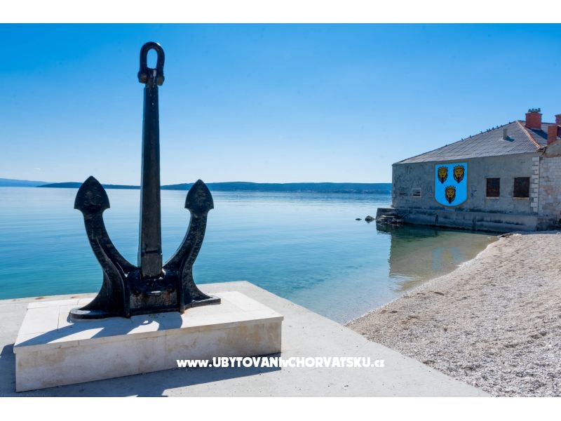 Villa Ferienwohnungen Julca – Ferienwohnung Kastela, Kroatien – Foto 12