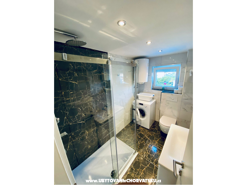 Villa Aurora Kastela - Ka�tela Chorv�tsko