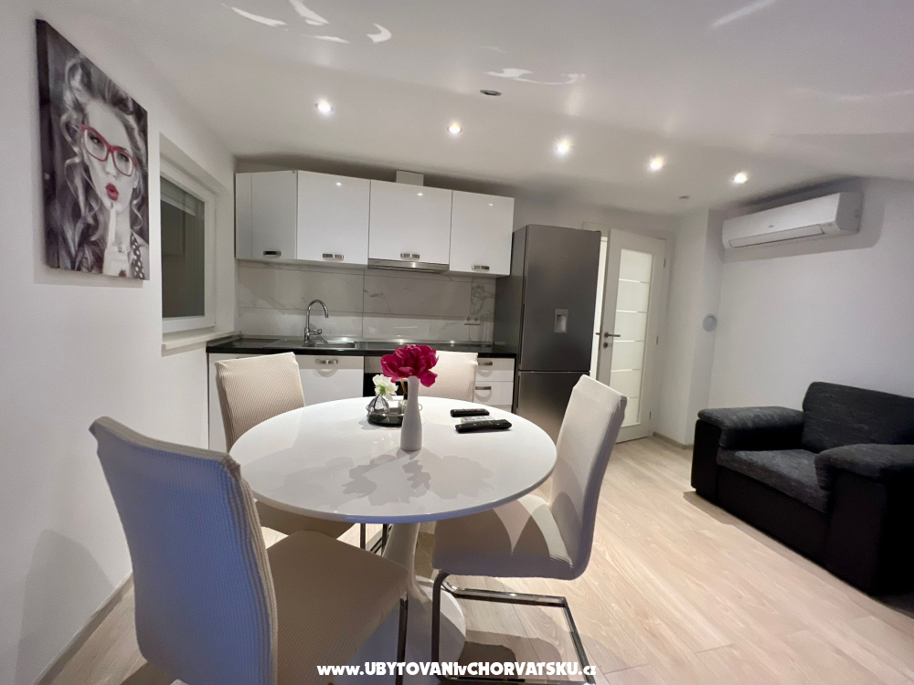 Villa Aurora Kastela - Ka�tela Chorv�tsko