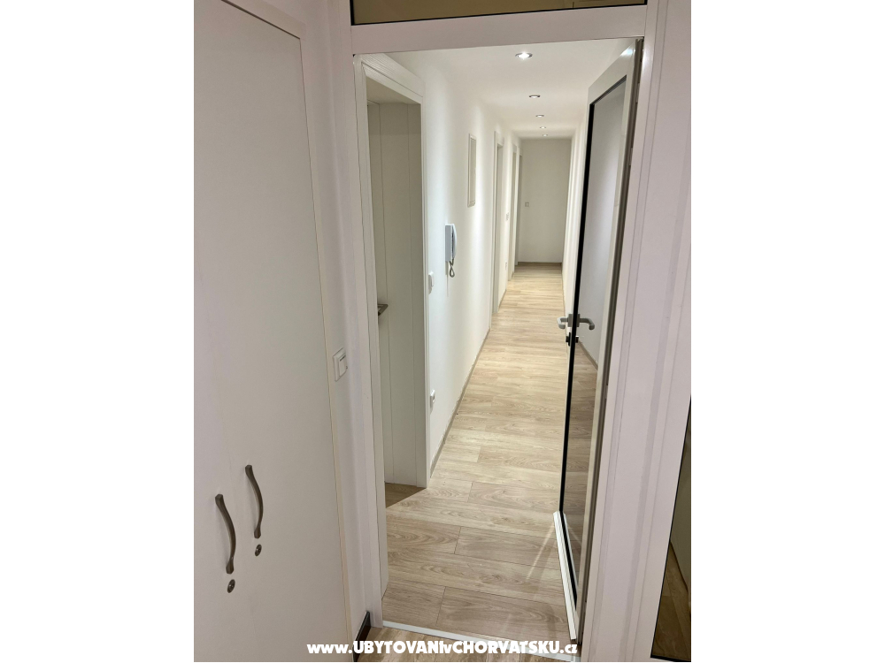 Villa Aurora Kastela - Ka�tela Chorv�tsko