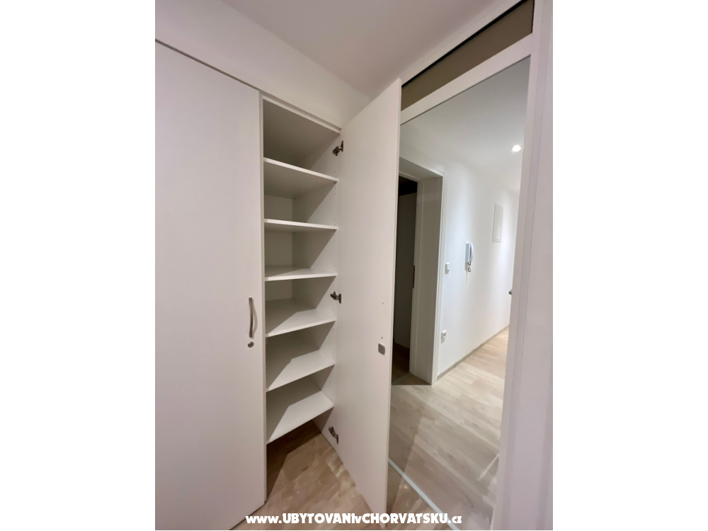 Villa Aurora Kastela - Ka�tela Chorv�tsko