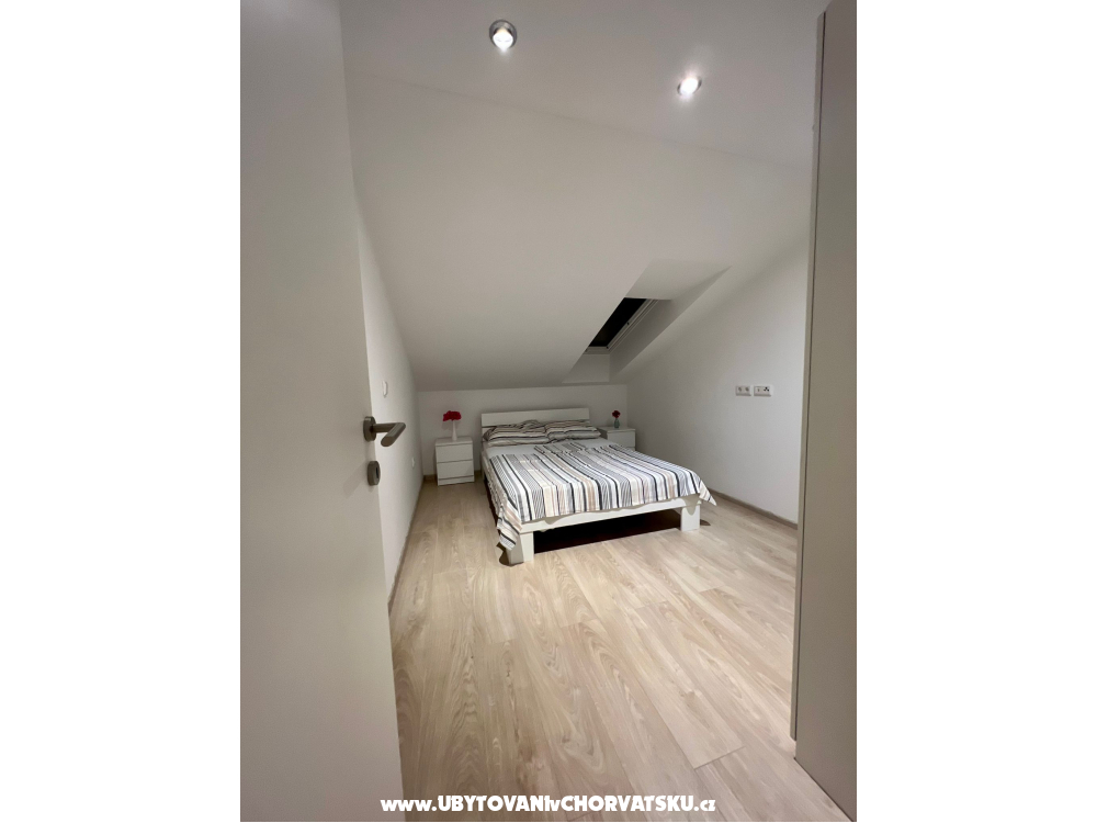 Villa Aurora Kastela - Ka�tela Chorv�tsko