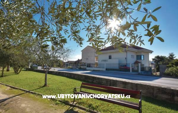 Villa Barbara-Kastela – Ferienwohnung Kastela, Kroatien – Foto 2