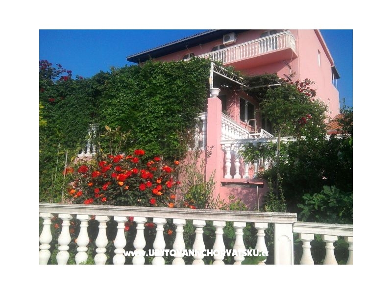 Villa Sandra - apartmani s  bazenom – ubytování Kaštela, Chorvatsko – foto 12