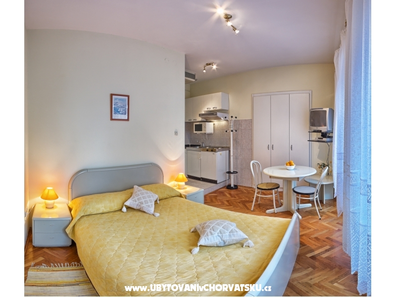 Villa oulavy by the beach - Katela Croatie