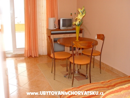 Appartements Deak Komarna - Klek Croatie