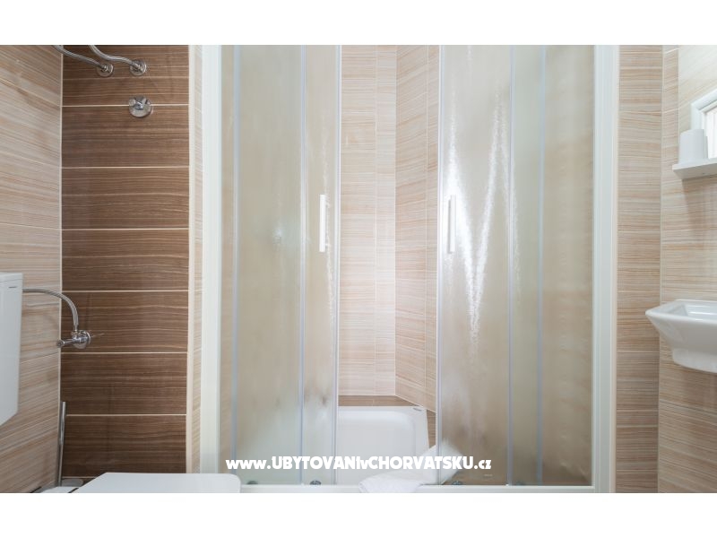 Appartements i Zimmers Villa Barbara – Ferienwohnung Klek, Kroatien – Foto 18