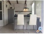 Apartmaji Lorena - ostrov Krk Hrvaka