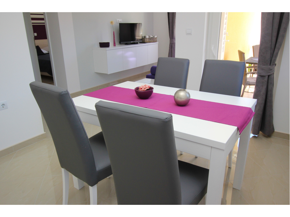 Ferienwohnungen Gorica 1- with Pool, 200 - ostrov Krk Kroatien