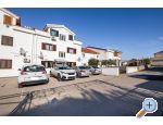 Apartmaji Grgic - ostrov Krk Hrvaka