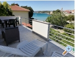 Apartmaji Melania - ostrov Krk Hrvaka