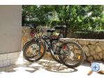 Apartmaji Vila Maslina - ostrov Krk Hrvaka