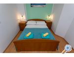 Apartmaji Dujmovi - ostrov Krk Hrvaka