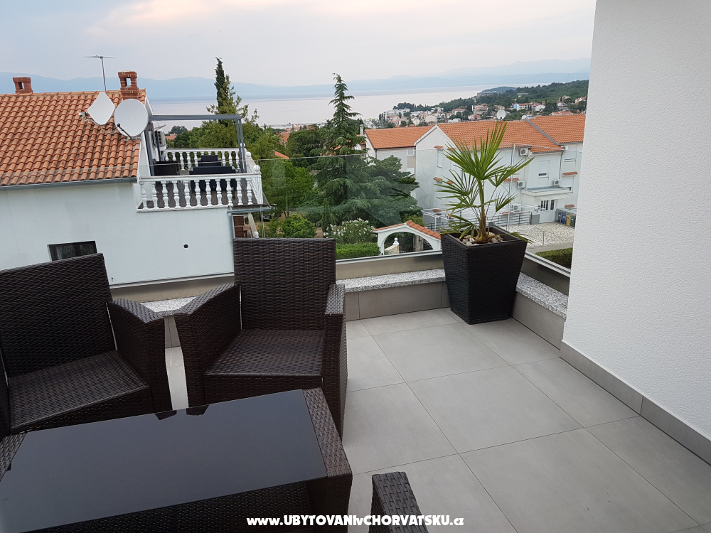 VILLA JEKA, MALINSKA - ostrov Krk Horv�torsz�g