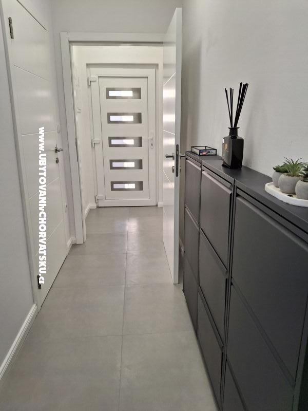 Apartment Slavka – Ferienwohnung Makarska, Kroatien – Foto 8