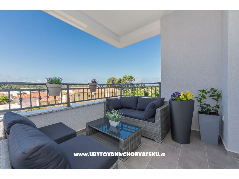 Apartment Slavkq – Ferienwohnung Makarska, Kroatien – Foto 1