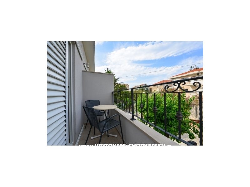 Appartements Dina – Ferienwohnung Makarska, Kroatien – Foto 1