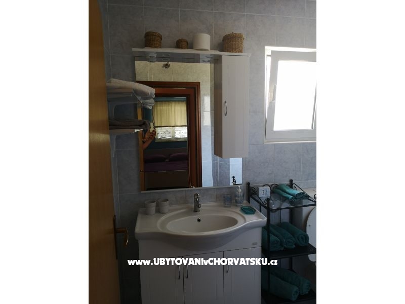 Appartements Garden paradise – Ferienwohnung Makarska, Kroatien – Foto 9