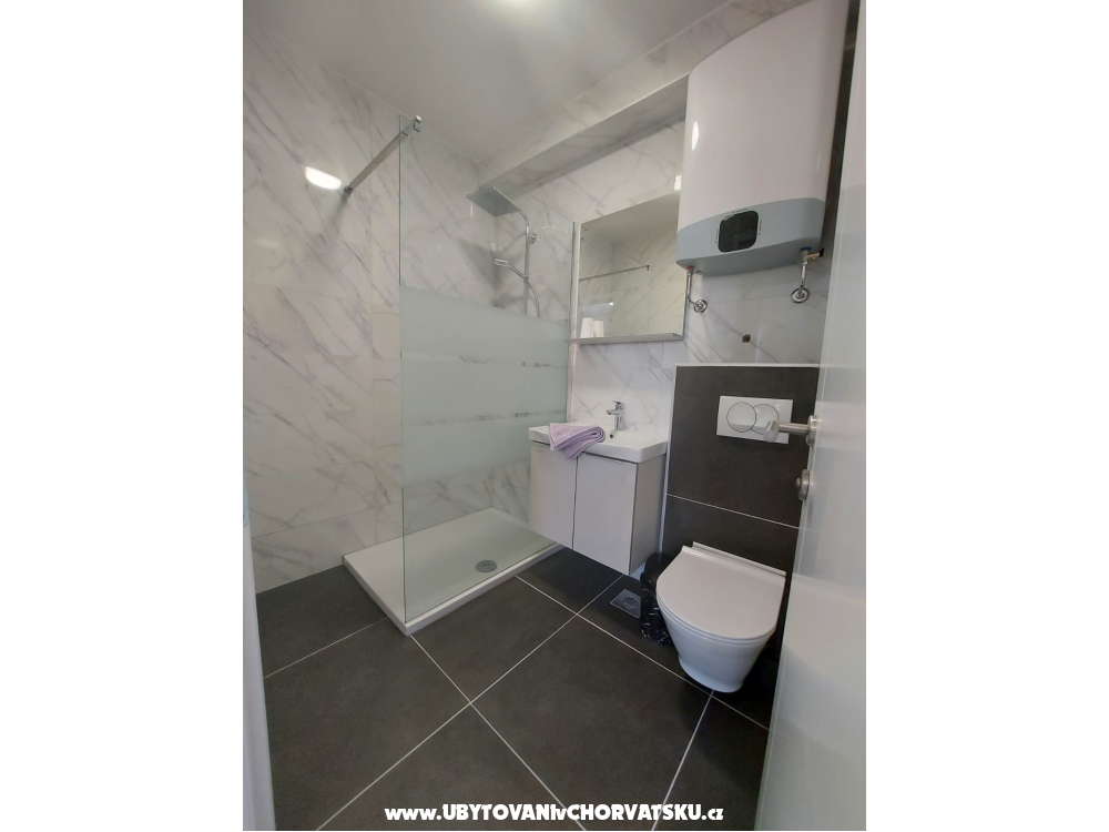 Appartements Neva plaža - Makarska Kroatien