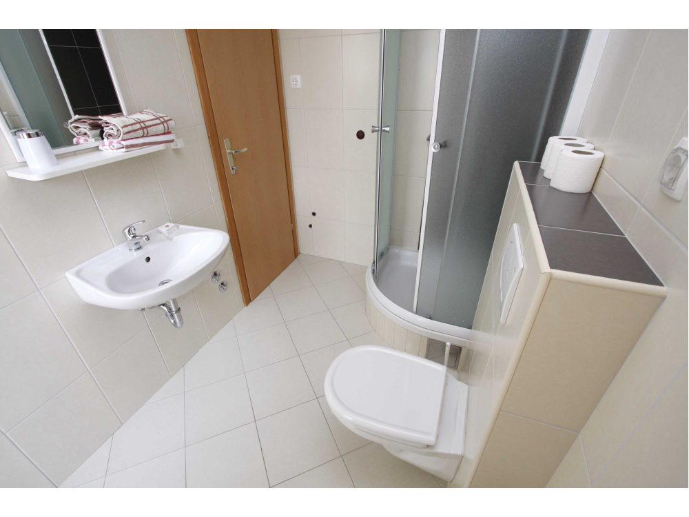 Appartements Neva plaža - Makarska Kroatien