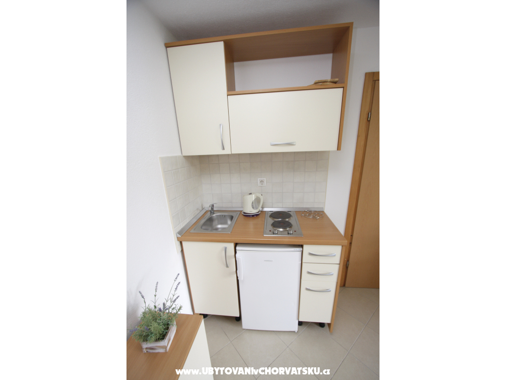 Appartements Neva plaža - Makarska Kroatien