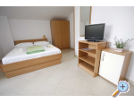 Appartements Neva plaa - Makarska Kroatien