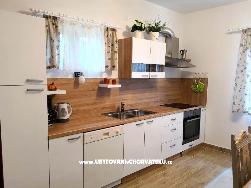 Appartements Rubinić – Ferienwohnung Makarska, Kroatien – Foto 2