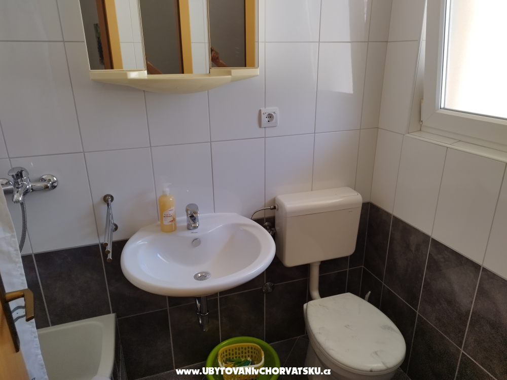 Apartmani Sre�o - Makarska Hrvatska