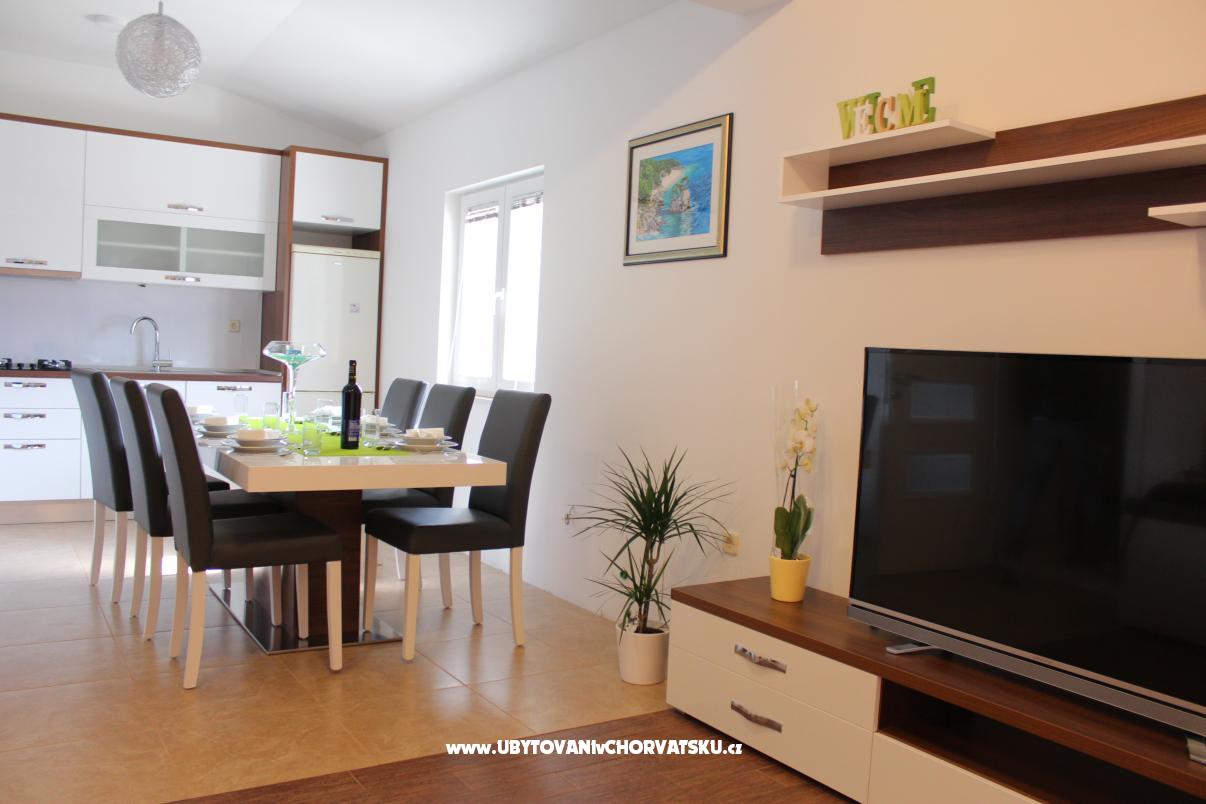 Appartement Hrvoje – Ferienwohnung Makarska, Kroatien – Foto 1