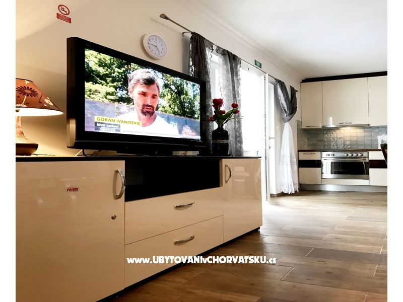 Appartement A4+2 near sea – Ferienwohnung Makarska, Kroatien – Foto 14