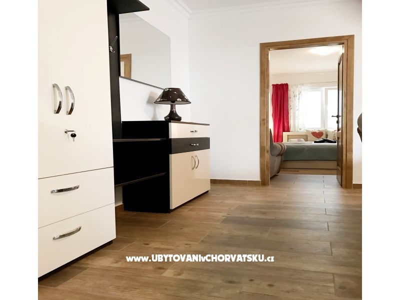 Appartement A4+2 near sea – Ferienwohnung Makarska, Kroatien – Foto 15