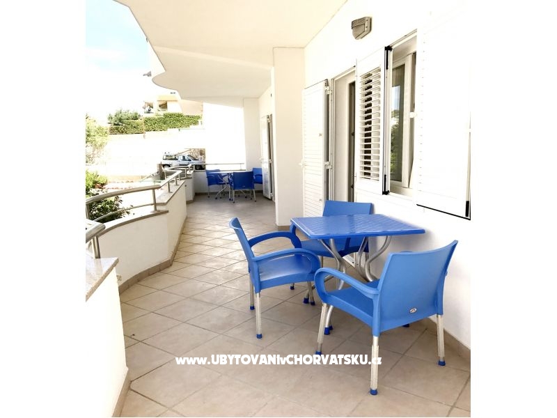 Appartement A4+2 near sea – Ferienwohnung Makarska, Kroatien – Foto 18