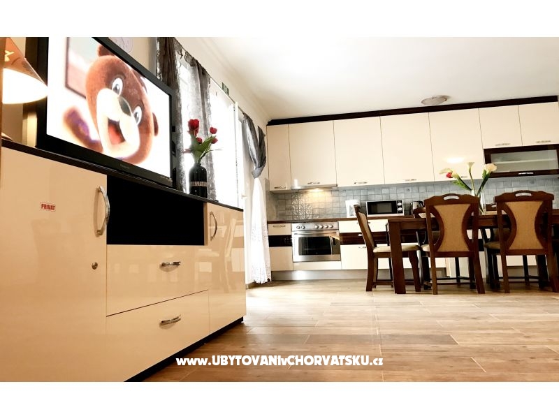 Appartement A4+2 near sea – Ferienwohnung Makarska, Kroatien – Foto 3