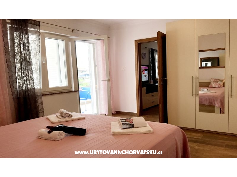 Appartement A4+2 near sea – Ferienwohnung Makarska, Kroatien – Foto 4