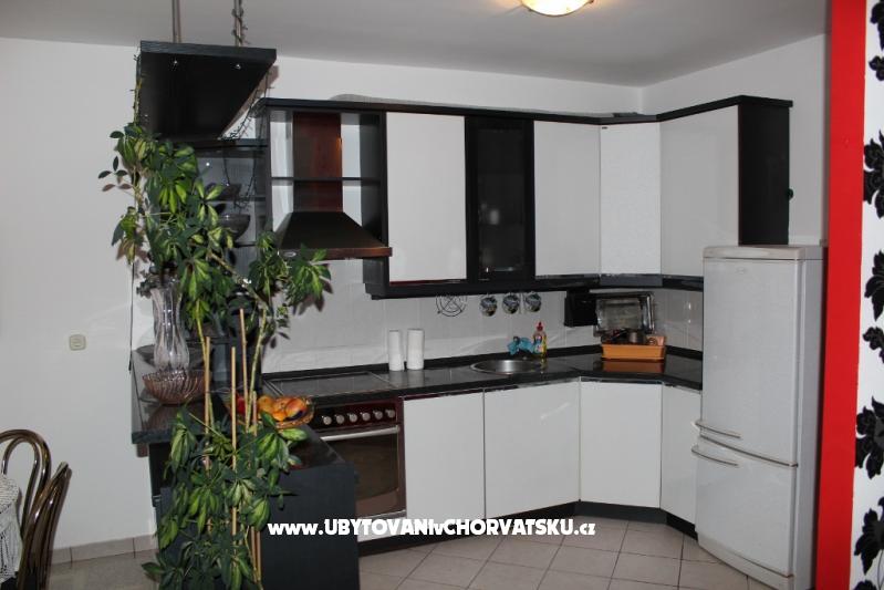 Appartement Marko – Ferienwohnung Makarska, Kroatien – Foto 3