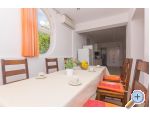 Apartmny A&amp;B - Makarska Chorvatsko