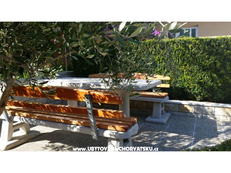 Apartment Silva – Ferienwohnung Makarska, Kroatien – Foto 2