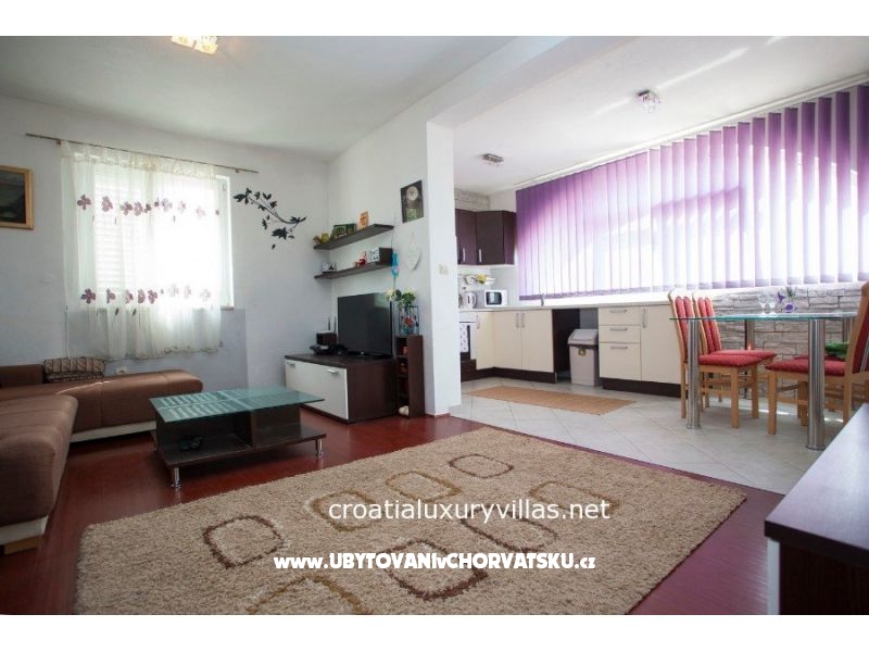 Holiday Haus Paradiz – Ferienwohnung Makarska, Kroatien – Foto 9