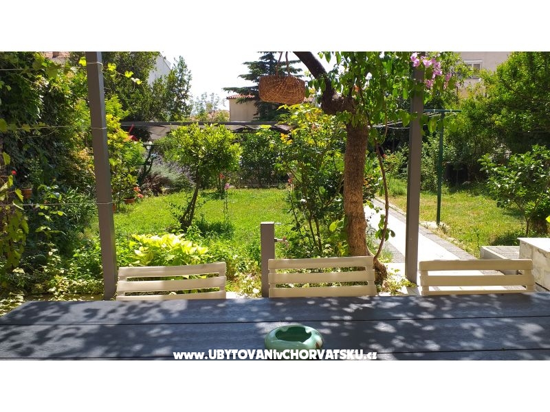 Apartment Dubravka – Ferienwohnung Makarska, Kroatien – Foto 1